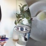 Dívka ukázala, jak odstranit škrábance na talířích: její video se stalo hitem Dívka ukázala, jak odstranit škrábance na talířích: její video se