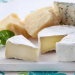 Gastroenterologové odhalili, který druh sýra je pro střeva škodlivý. Gastroenterologové odhalili, který druh sýra je pro střeva škodlivý.